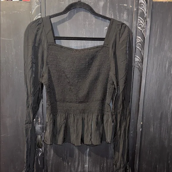 ANDREE BY UNIT Black Ruffled Blouse - Picture 8 of 9